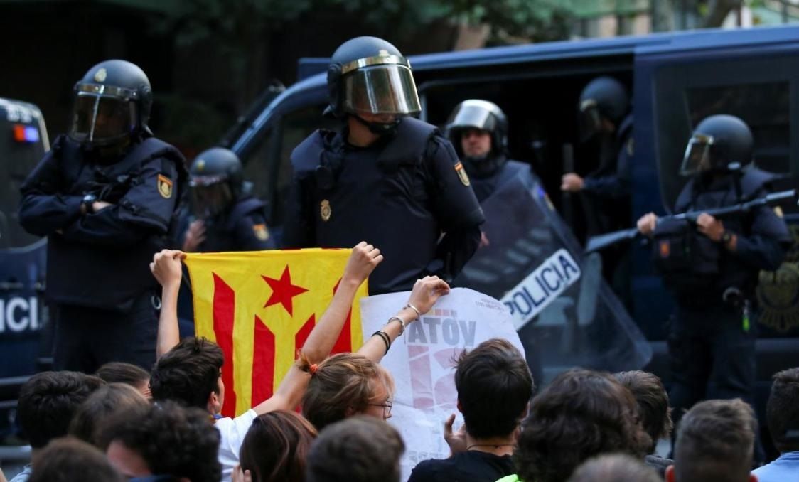 Katalonija, referendum, neodvisnost, nasilje, policija, vlada, Bojan Dobovšek, Španija, EU, molk